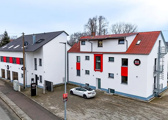 B&S Hotel